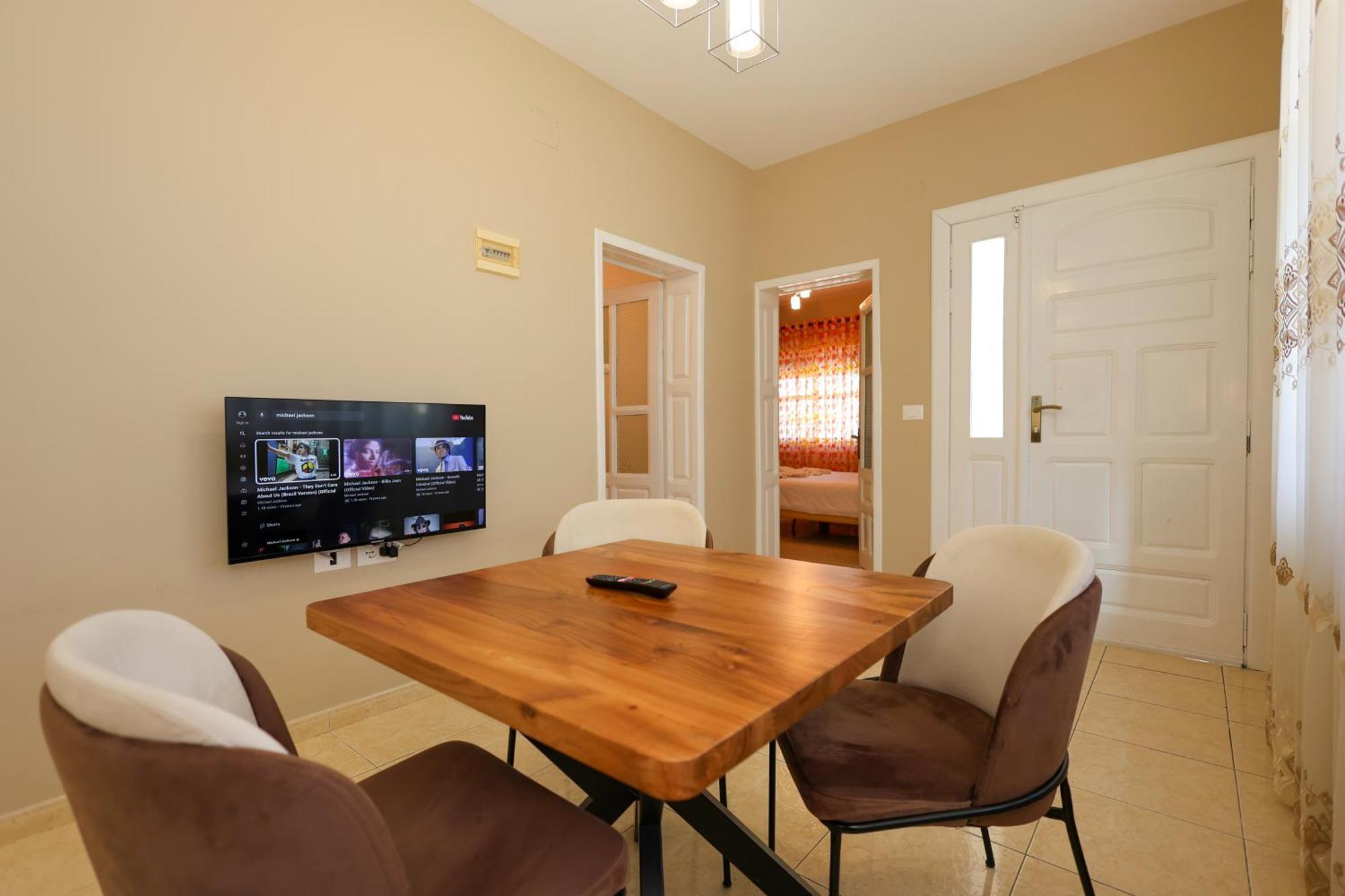 Apartaments Mimani 2 Берат Стая снимка