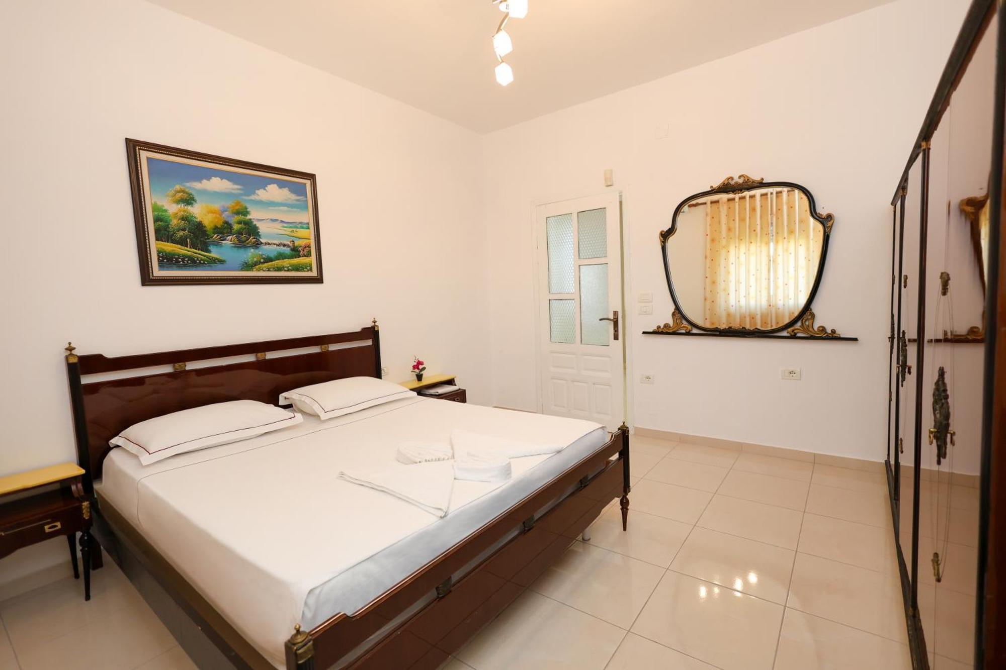 Apartaments Mimani 2 Берат Стая снимка